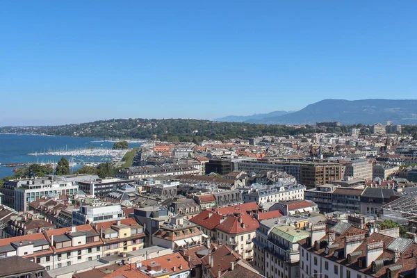 GENEVA, SWITZERLAND - SEPTEMBER 14 - View of the city from a hei — Stock Photo, Image