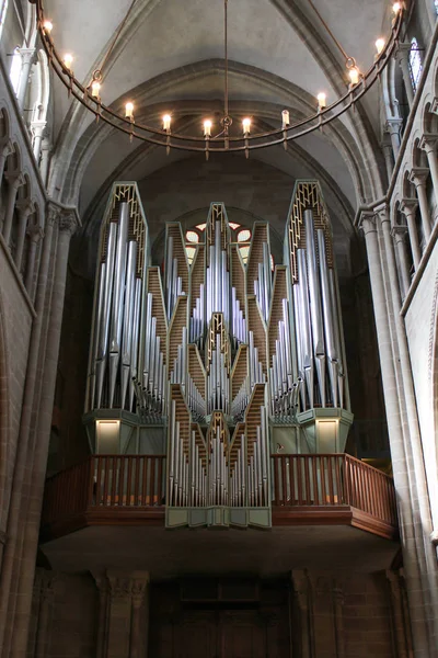 Geneva, İsviçre - 14 Eylül - kilise katedral o organı