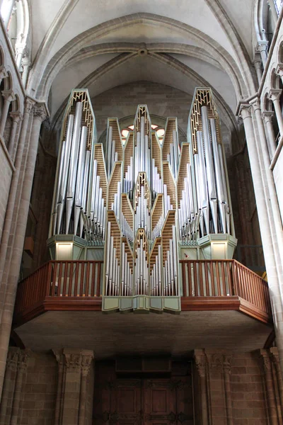 ジュネーブ, スイス - 9 月 14 日 - 教会大聖堂 o の器官 — ストック写真