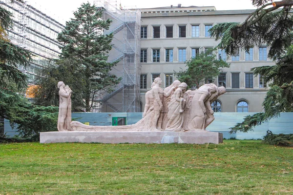 Ginebra, Suiza - 10 de septiembre: escultura — Foto de Stock