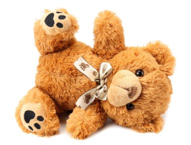 Oyuncak ayı beyaz arka planda izole edilmiş.