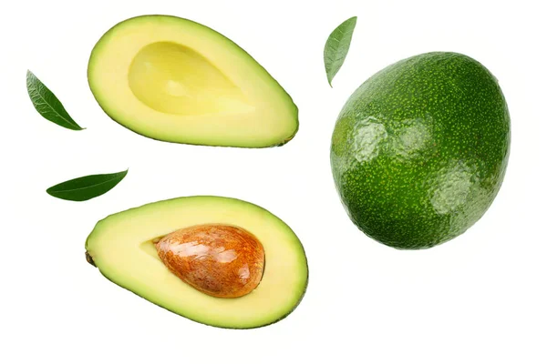 Gesneden Avocado Met Bladeren Geïsoleerd Witte Achtergrond Bovenaanzicht — Stockfoto