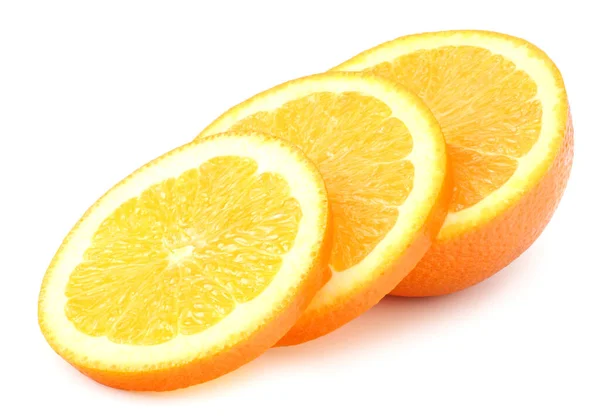 Scheiben Geschnittene Orange Isoliert Auf Weißem Hintergrund Gesunde Ernährung — Stockfoto