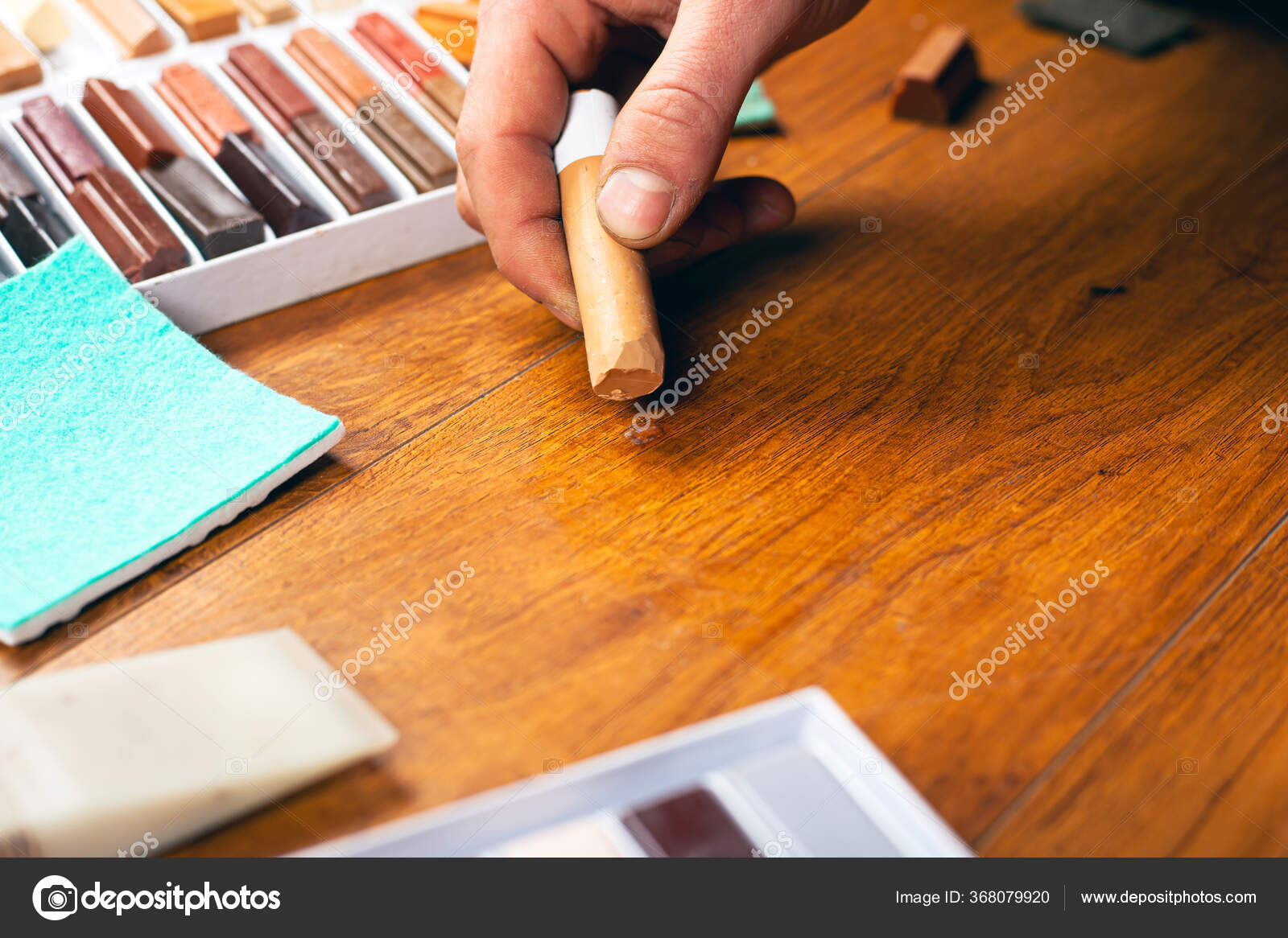 Царапины на письменном столе 82 фото