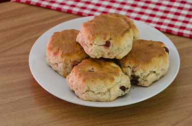 Geleneksel Ingiliz çörekler bir tabak