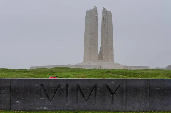 Vimy Ridge, Arras, Fransa: 19 Kasım 2012: Vimy Ridge Kanada Ulusal Anıtı, 1. Dünya Savaşı 'nda öldürülen Kanadalı Sefer Gücü' nün 11 binden fazla askerinin anısına yapıldı.. 