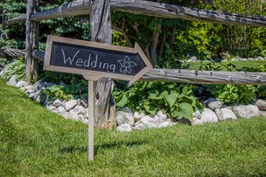 Düğün bu tarafta.