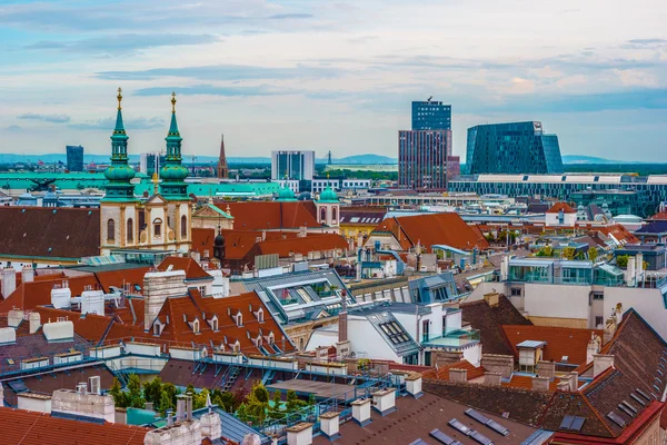 Вид с воздуха на крыши Вены — стоковое фото