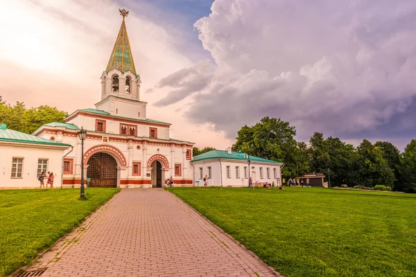 Russian orthodox church — Stock Photo, Image