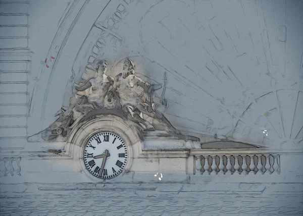 Clock, Gare de lEst, París, Francia — Foto de Stock