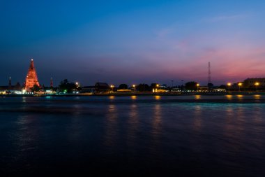 WAT Arun Tapınağı, günbatımı - Bangkok