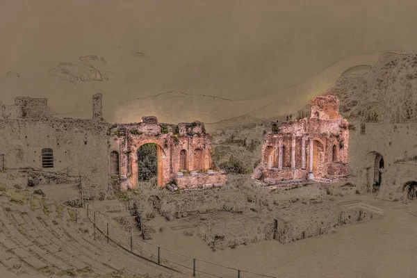 Gün batımında Taormina tiyatro kalıntıları. — Stok fotoğraf