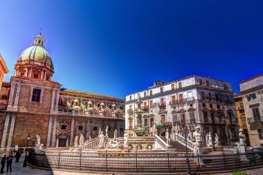 Ünlü Barok Piazza Pretoria, Palermo, Sicilya yazıklar Çeşmesi