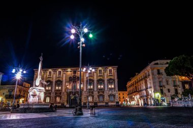 Sicilya, İtalya Catania Town Hall ile Piazza Duomo