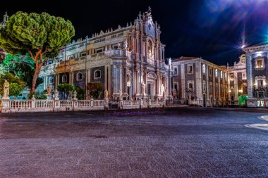 Piazza Duomo Katedrali Santa Agatha, Catania Sicilya, İtalya ile