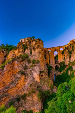 Puente Nuevo köprüden Tajo Gorge.