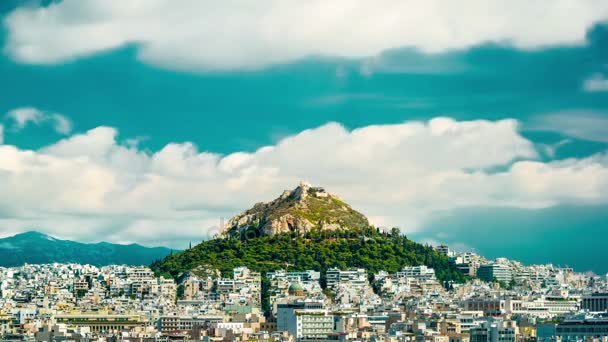 Stadsgezicht van Athene en Lycabettus Hill — Stockvideo