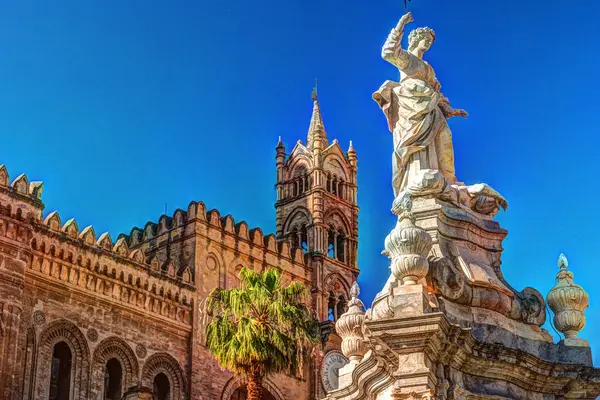 Palermo katedralen kyrkan, Sicilien, Italien — Stockfoto