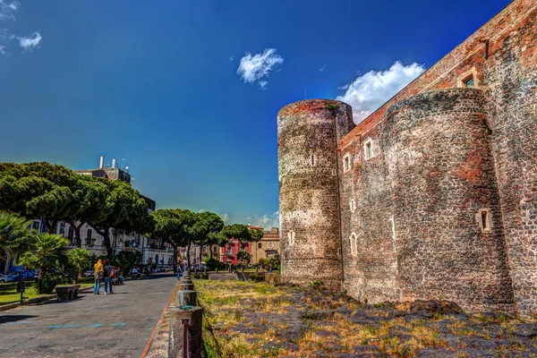 Panorama of the Castello Ursino — Stock Photo, Image