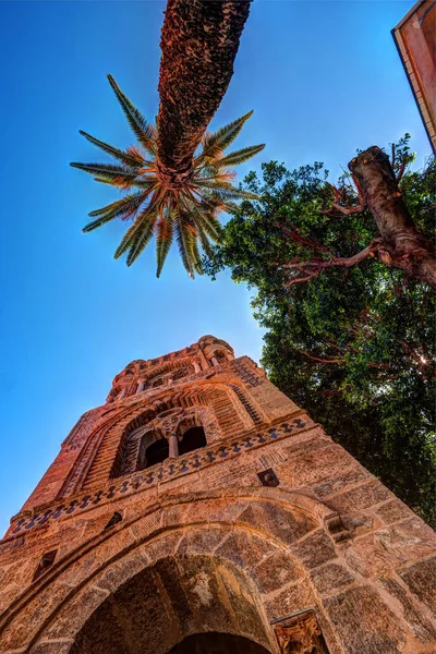 Belltower of church Martorana with palm trees, Palermo. Sicily. — Stock Photo, Image