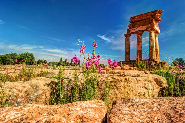 Agrigento, Sicilia. Templo de Castor y Pollux —  Fotos de Stock