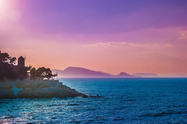 ギリシャの夏の夜にハイドラ島. — ストック写真