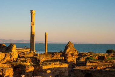 Kartaca, Tunus Akdeniz'in mesafe ile antik kalıntılar.