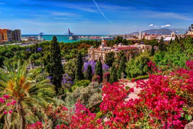 Malaga Gibralfaro Kalesi alınan havadan görünümü