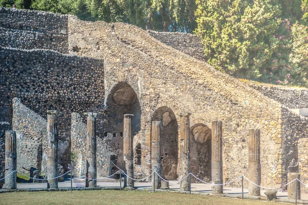 Il famoso sito antico di Pompei, vicino a Napoli . — Foto Stock