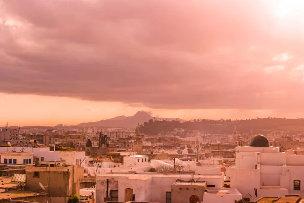 Skyline de Túnez al amanecer . — Foto de Stock