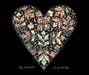 Elle çizilmiş kalp renkli desenli