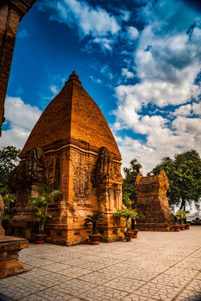 Die türme von po nagar bei nha trang in vietnam — Stockfoto