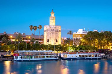 Golden Tower, Torre del Oro, Sevilla, Andalusia, Spai görünümünü