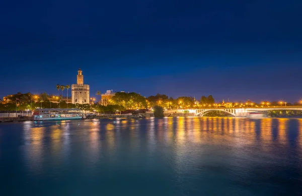 View of Golden Tower, Torre del Oro, of Seville, Andalusia, Spai — Stock Photo, Image