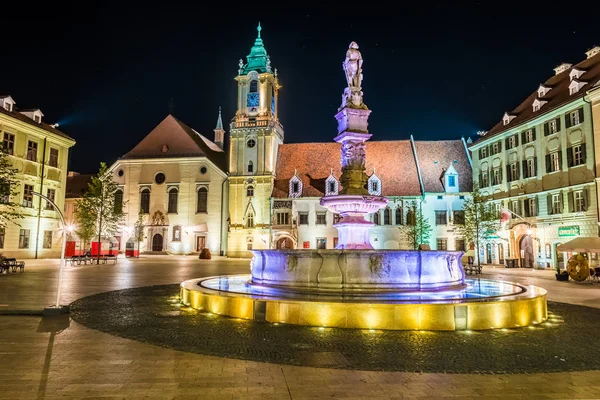 Plaza principal de Bratislava, Eslovaquia — Foto de Stock