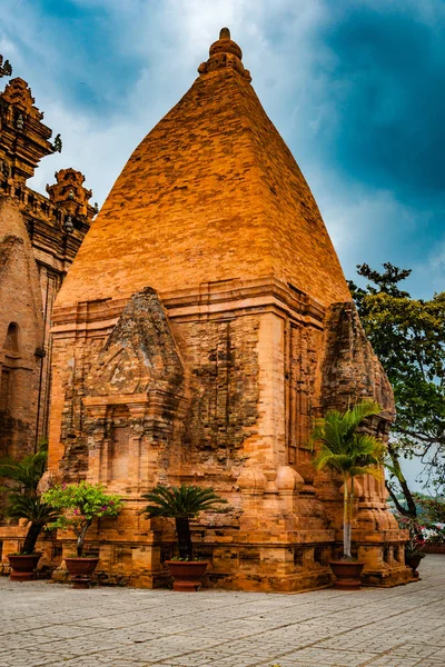 Die türme von po nagar bei nha trang in vietnam — Stockfoto