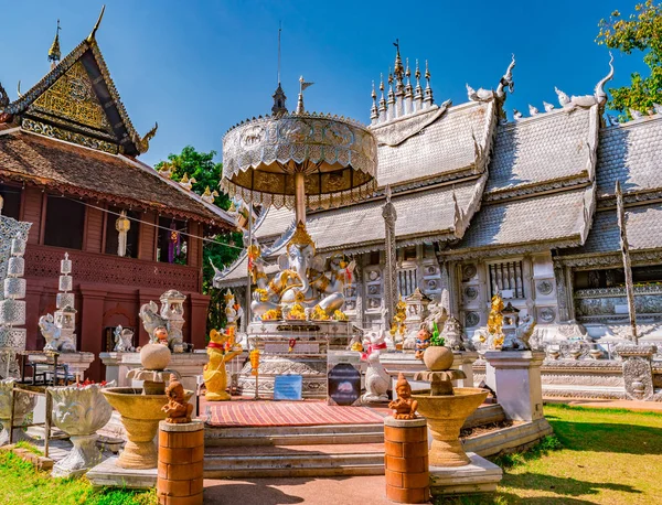 Templo budista Chiang Mai, Tailândia — Fotografia de Stock
