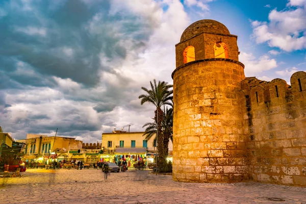 Foto di notte della Moschea di Sousse . — Foto Stock