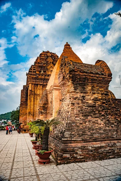 Die türme von po nagar bei nha trang in vietnam — Stockfoto