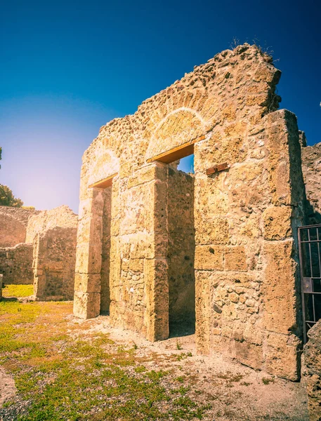Den berömda antika platsen i Pompeji, nära Neapel. — Stockfoto