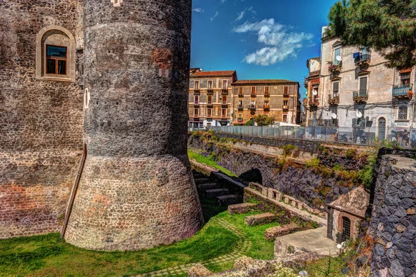 Panorama of the Castello Ursino — Stock Photo, Image