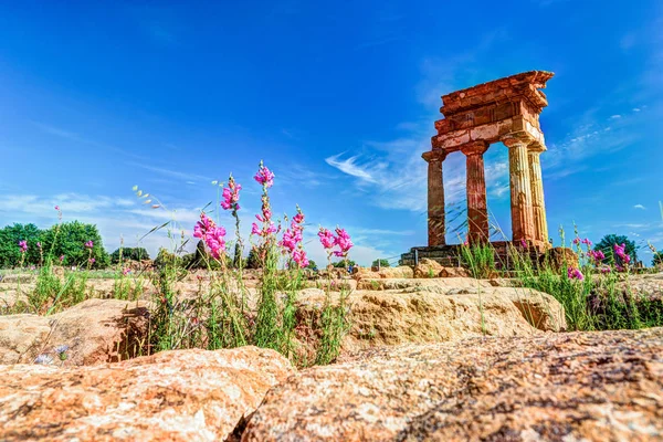 Agrigento, Sicilya. Tapınak Castor ve Pollux — Stok fotoğraf