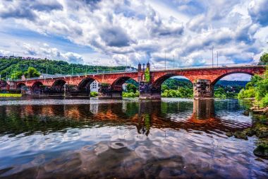 Roma'nın Trier içinde köprü