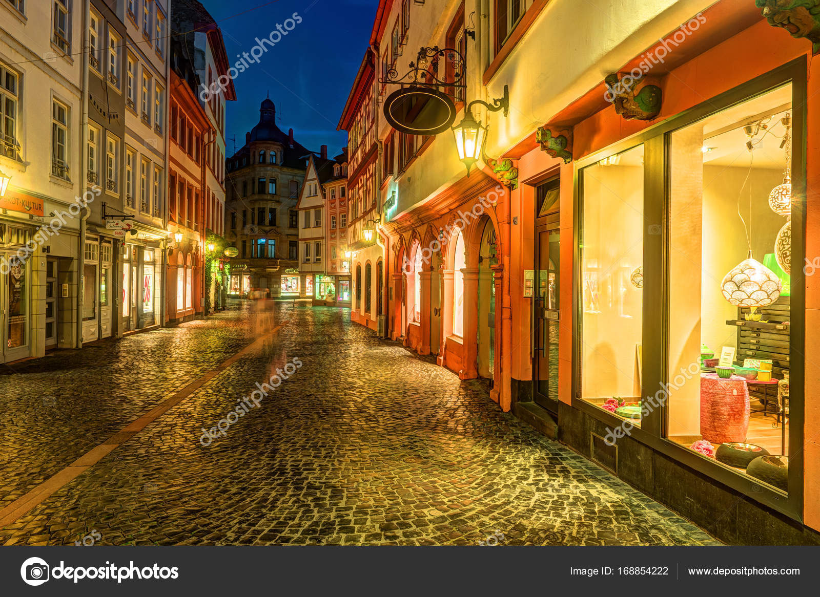 Nachtlichen Strassen Von Mainz Stockfoto C Romas Ph 168854222