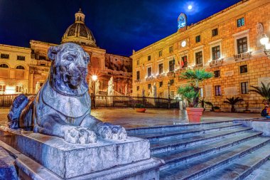 Ünlü Barok Piazza Pretoria, Palermo, Sicilya yazıklar Çeşmesi