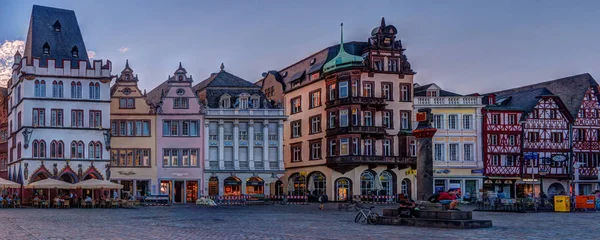 Fachadas de casas históricas Mercado principal Trier — Foto de Stock