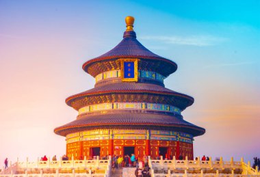 Temple of Heaven Park sahne. Bina anlamı Çince metinlerin kiliseye var. Pekin, Çin'de tapınak bulunmaktadır.