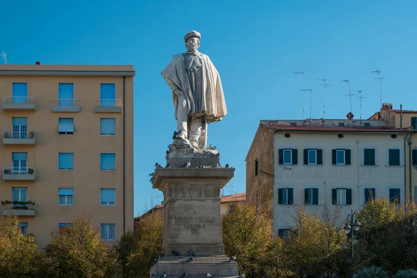 Statua giuseppe Garibaldiego w livorno, Włochy — Zdjęcie stockowe
