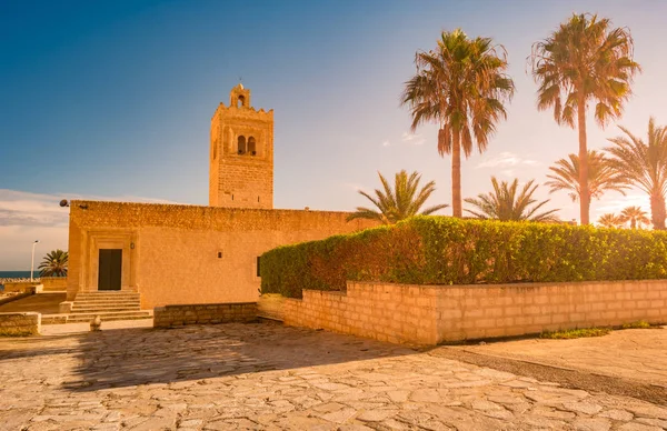 A fortaleza Ribat Hartem no Norte de África, Monastir. Tunísia . — Fotografia de Stock