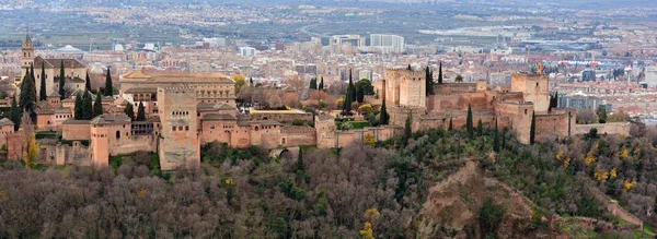 Alhambra Granadě Konci Podzimu Pohledu Sacromonte — Stock fotografie